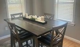 48 Sixteenth St, Bangor, ME 04401