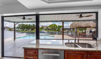725 FLAMINGO Dr, Apollo Beach, FL 33572