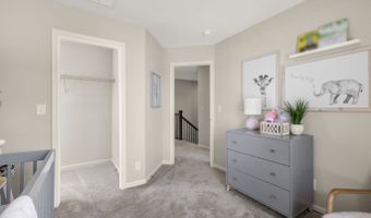 1221 Glenmont St, Algonquin, IL 60102