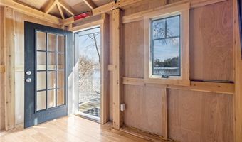 17 Jamaica Way, North Kingstown, RI 02852