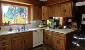 9655 8TH St, Bay City, OR 97107