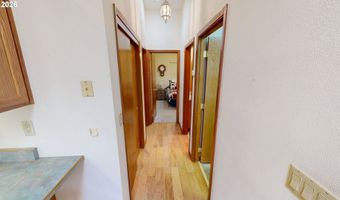 1389 GLENWOOD Dr, Brookings, OR 97415