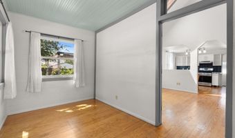 517 Coal Ave SE, Albuquerque, NM 87102