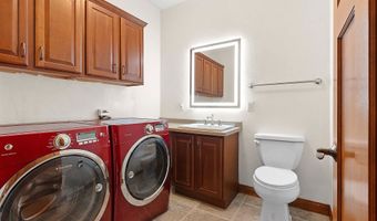 1892 N SUNRISE Ln, Appleton, WI 54913