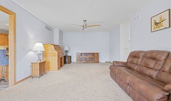 1993 Park Commons Cir NE, Alliance, OH 44601