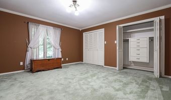 521 W CROSS St, Benton, AR 72015