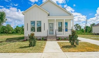 633 COUGAR Dr, Arabi, LA 70032