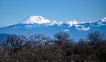 4635 Pleasant Hills Dr, Anderson, CA 96007