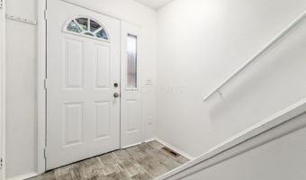 413 Shell Ct E, Columbus, OH 43213