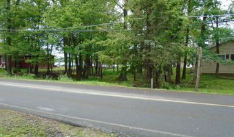 387 N Shore Dr, Albrightsville, PA 18210