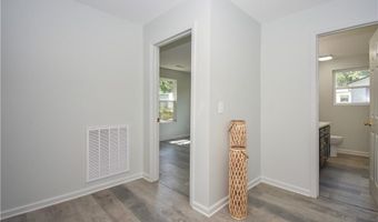 1706 SIMPSON St, Alexander City, AL 35010