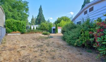 21986 LAUREL Ave, Aurora, OR 97002