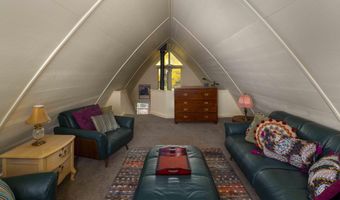 304 S 8th St, Bellevue, ID 83313