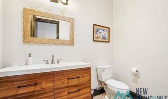 2108 Westridge Rd, Carlsbad, NM 88220
