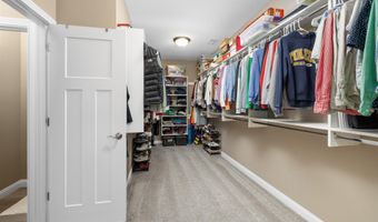 5609 Bear Creek Pass, Auburn, IN 46706