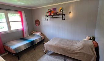 217 Camp Ground Rd, Addison, PA 15424