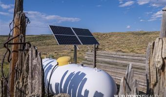 33 Cumberland Rd, Clark, WY 82435