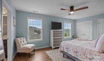 1026 Baldwin Commons Dr, Arden, NC 28704