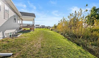 4401 Everest Cir, Ames, IA 50014