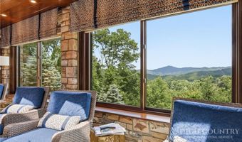 224 Chestnut Trl, Banner Elk, NC 28604
