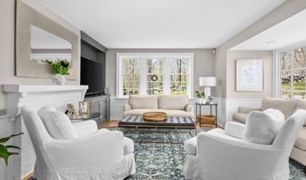 79 Sturgis Ln, Barnstable, MA 02630
