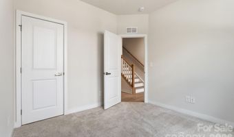 408 Tristram Ln, Charlotte, NC 28205