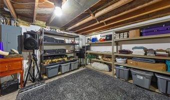 302 W Douglas St, Arlington, MN 55307