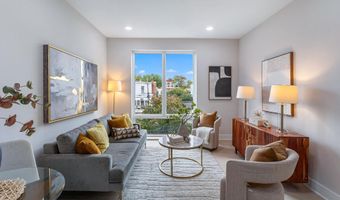 1516 E CAPITOL St NE 9, Washington, DC 20003