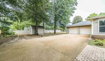 14767 Woodland Rd, Athens, AL 35613