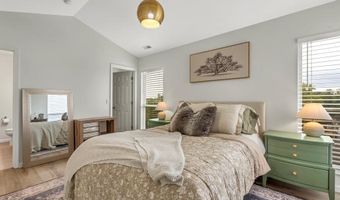 1716 Whispering Creek Dr C, Ballwin, MO 63021