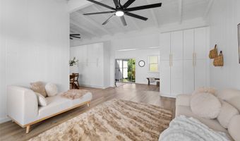 3175 Poelua Pl, Honolulu, HI 96822