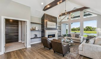 200 W Boxthorn Dr, Andover, KS 67002