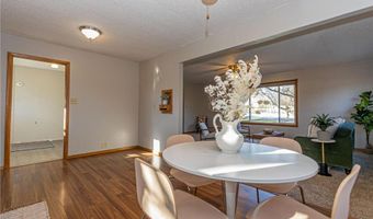 105 Ross Gdn NW, Alexandria, MN 56308