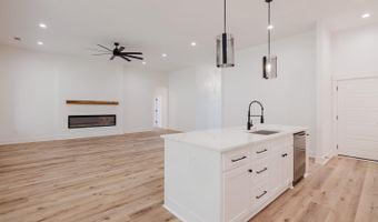 7017 Cold Creek Dr, Alexander, AR 72002