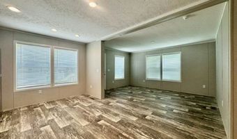 46 Quarry Hill Ests 46, Akron, NY 14001