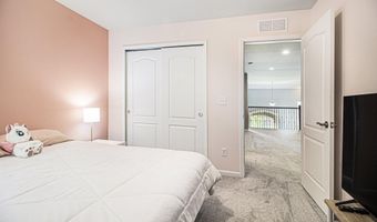 2865 Dillon Dr, Ann Arbor, MI 48105