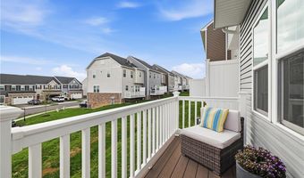 102 Lupine Dr, Adams Twp., PA 16046