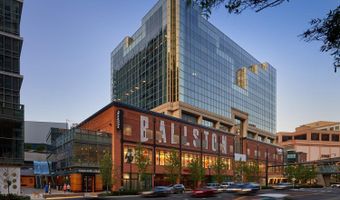 5300 WILSON Blvd, Arlington, VA 22205