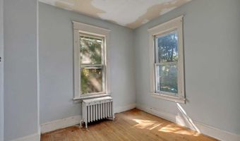 24 Summit Ave, Albany, NY 12209