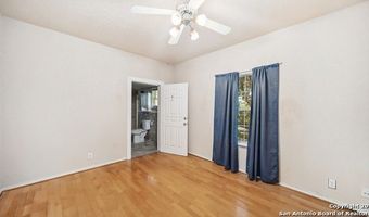 217 Sky View Dr, Adkins, TX 78101