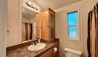 2 4 P St, Cascade, ID 83611