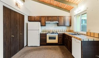 1824 Arroyo Sierra Ct, Santa Rosa, CA 95405