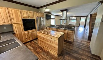 200 Caroline Ave, Altoona, PA 16602