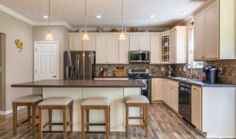 3028 Canterbury Ct, Albany, OH 45710