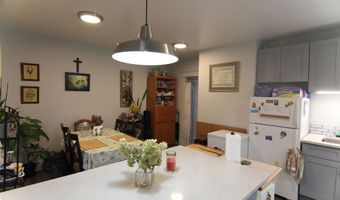 434 E Putnam Ave 2L, Cos Cob, CT 06807