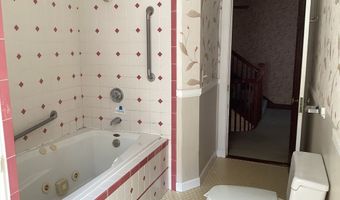 24 Third St, Attleboro, MA 02703