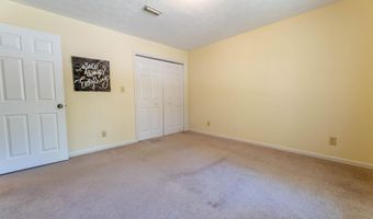 994 COMANCHE Trl, Anniston, AL 36206