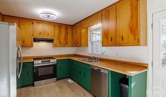 135 Longbranch Ct, Athens, GA 30605