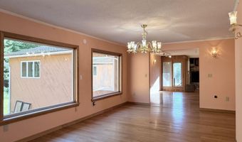 498 Town Line Rd, Bennington, VT 05201