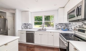 250 Waconia Rd, Alloway, NJ 07422